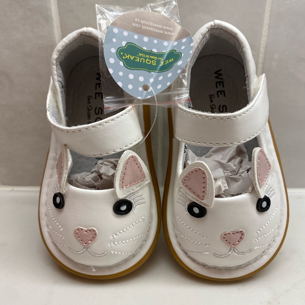 Wee Squeak shoes (white bunny)